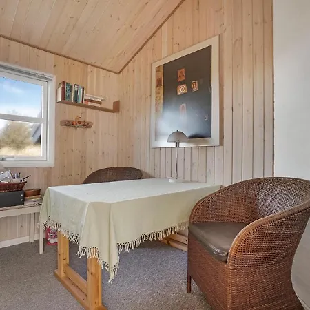 Schönes Haus Mit 3 Schlafzimmern In