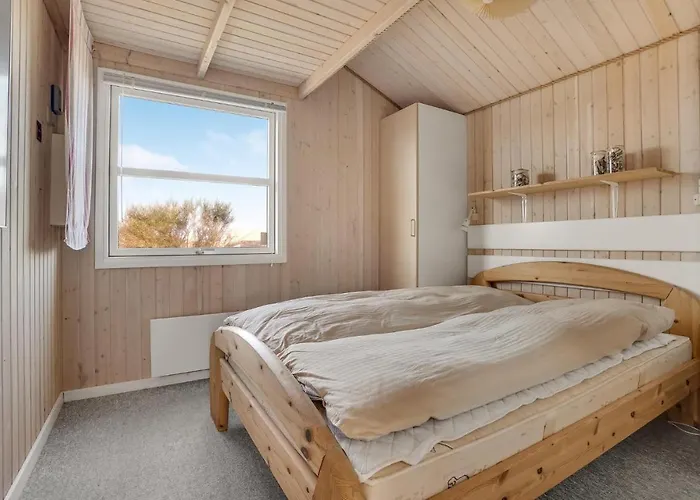 3 Bedroom Lovely In 펜션